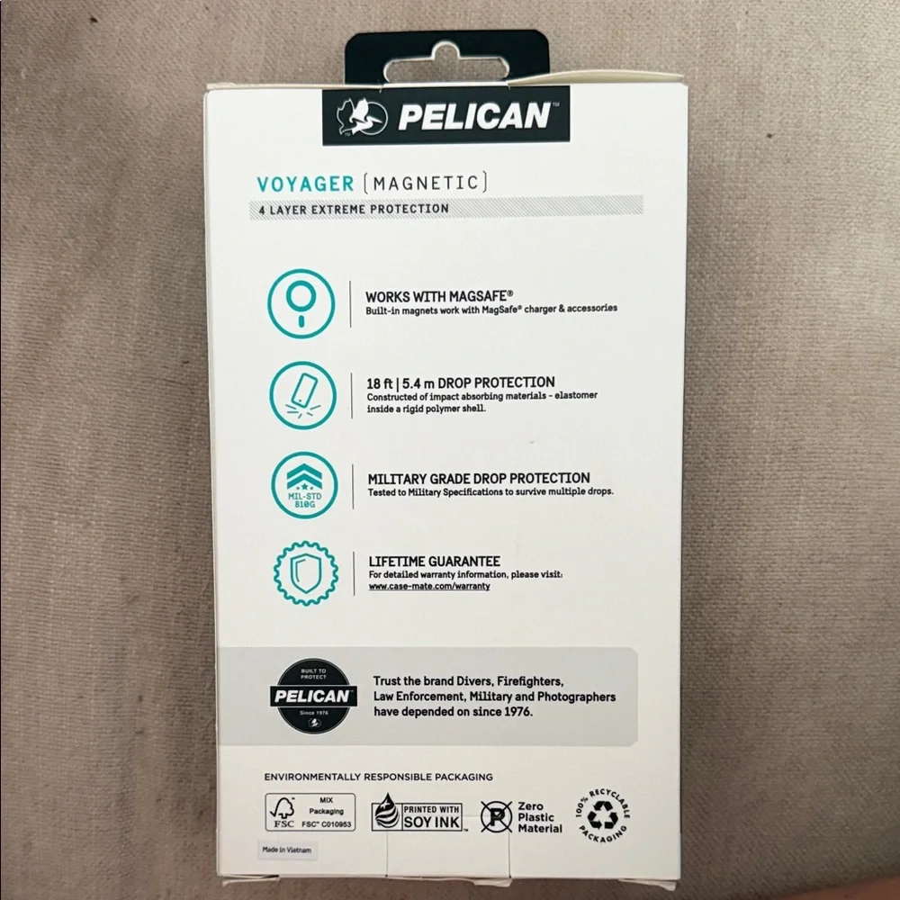 Pelican Voyager Magnetic White Phone Case for iPhone 16 Pro Max
